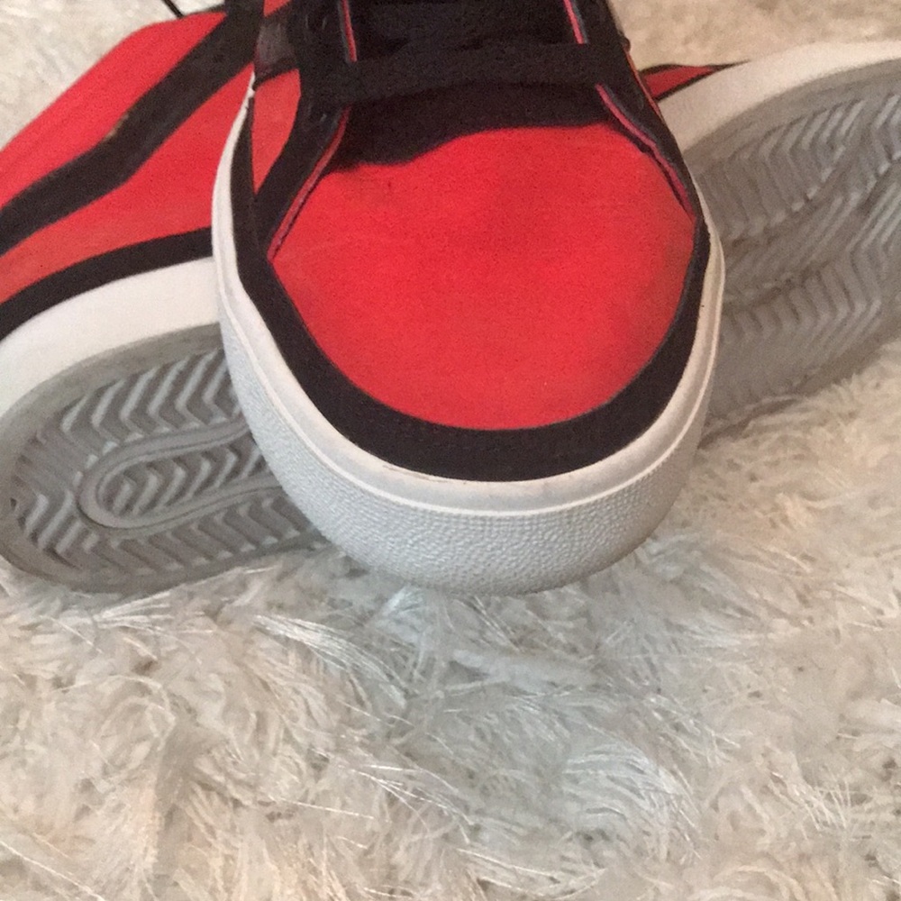 Men adidas, hard to find - Picture 12 of 12